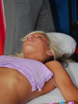 Как культ серьезных отношений вредит женщинам фото