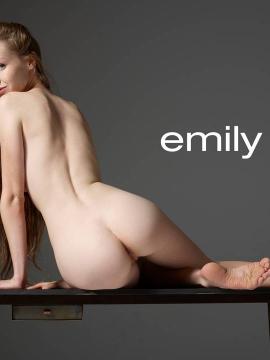 Первый опыт. Первый раз в очко фото